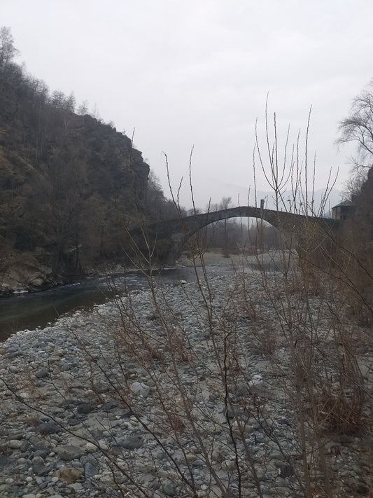Ponte del Diavolo Valli di Lanzo Torinese leggenda e mistero – Erboristeria Il Mondo Alchemico