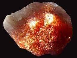 Pietra del Sole proprietà e significato cristalloterapia – Erboristeria Il Mondo Alchemico