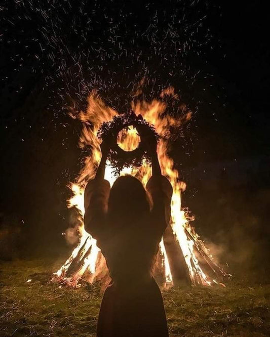 La celebrazione del BELTANE con Rituali di Rinascita e Fertilità. - Erboristeria Il Mondo Alchemico