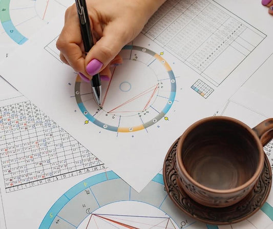 CONSULENZA LETTURA ASTROLOGICA ARCHETIPA EVOLUTIVA: il TEMA  NATALE
